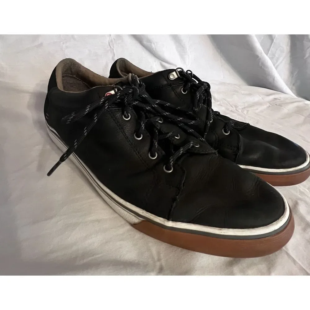 UGG Brock II Men's Black Leather Sneakers Lace Up Low Top Size‎ 10